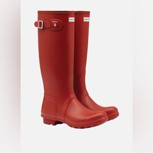 Hunter Women’s Red Tall Rain Boots